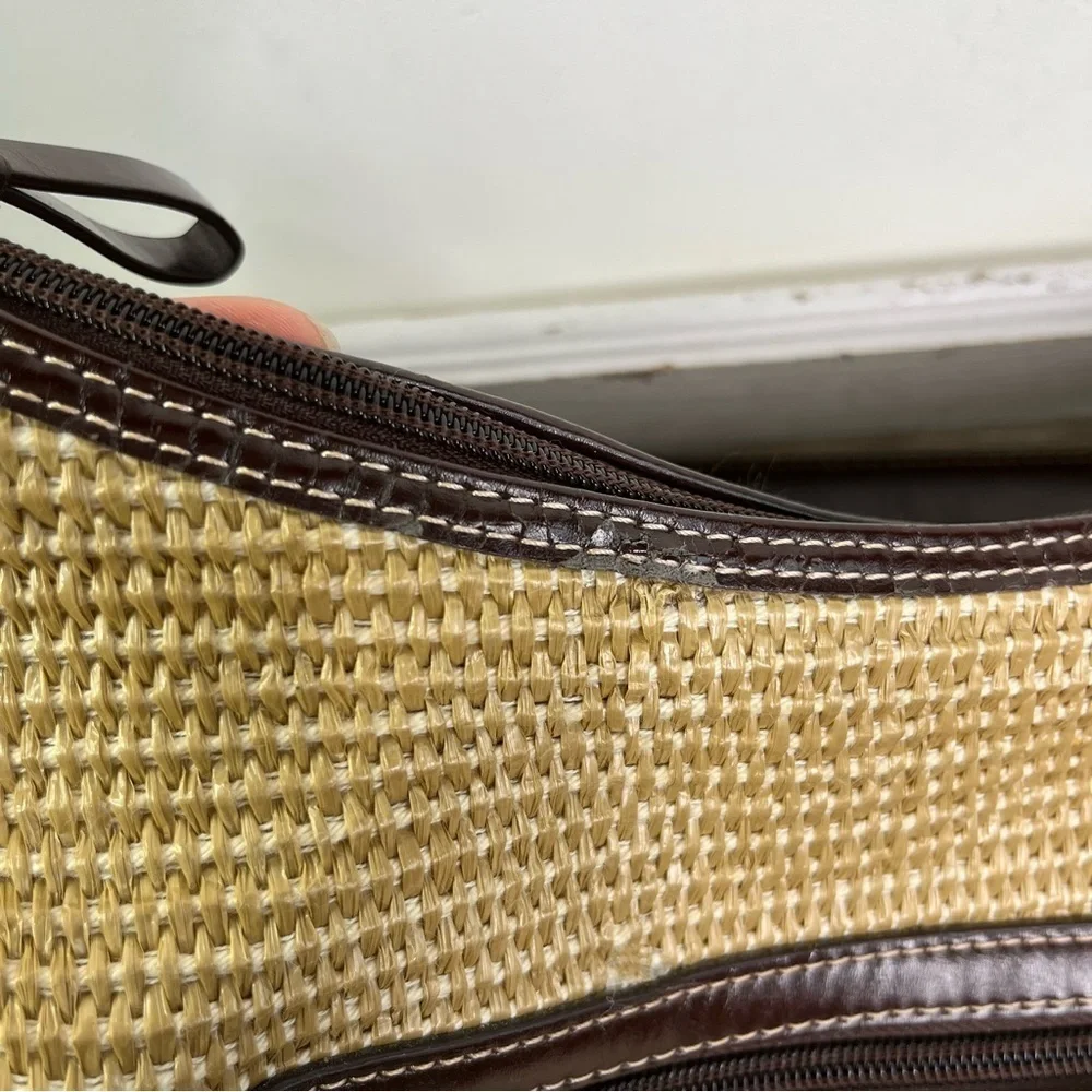 Giani Bernini Woven Hobo Bag Straw Brown Trim Gold Hardware Shoulder Tote
